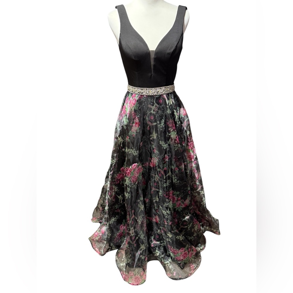 Eureka Fashion 7020 long A-line dress black floral gown embellished waist sz XS